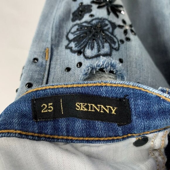 Juicy Couture Distressed Denim Beaded Raw Hem Skinny Jeans Size 25 - Picture 7 of 7